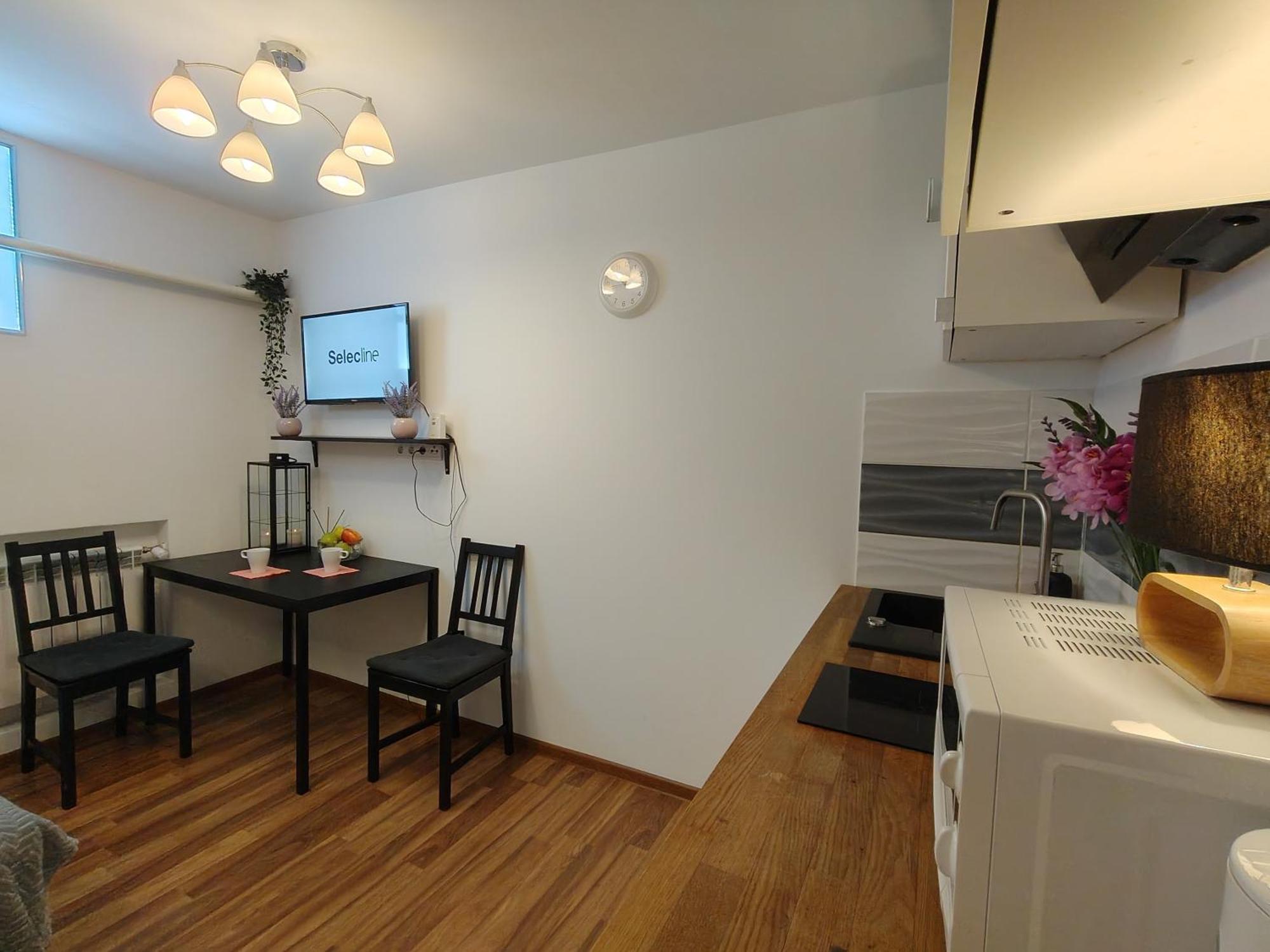 Hollidays Centrum Apartments Варшава Екстер'єр фото