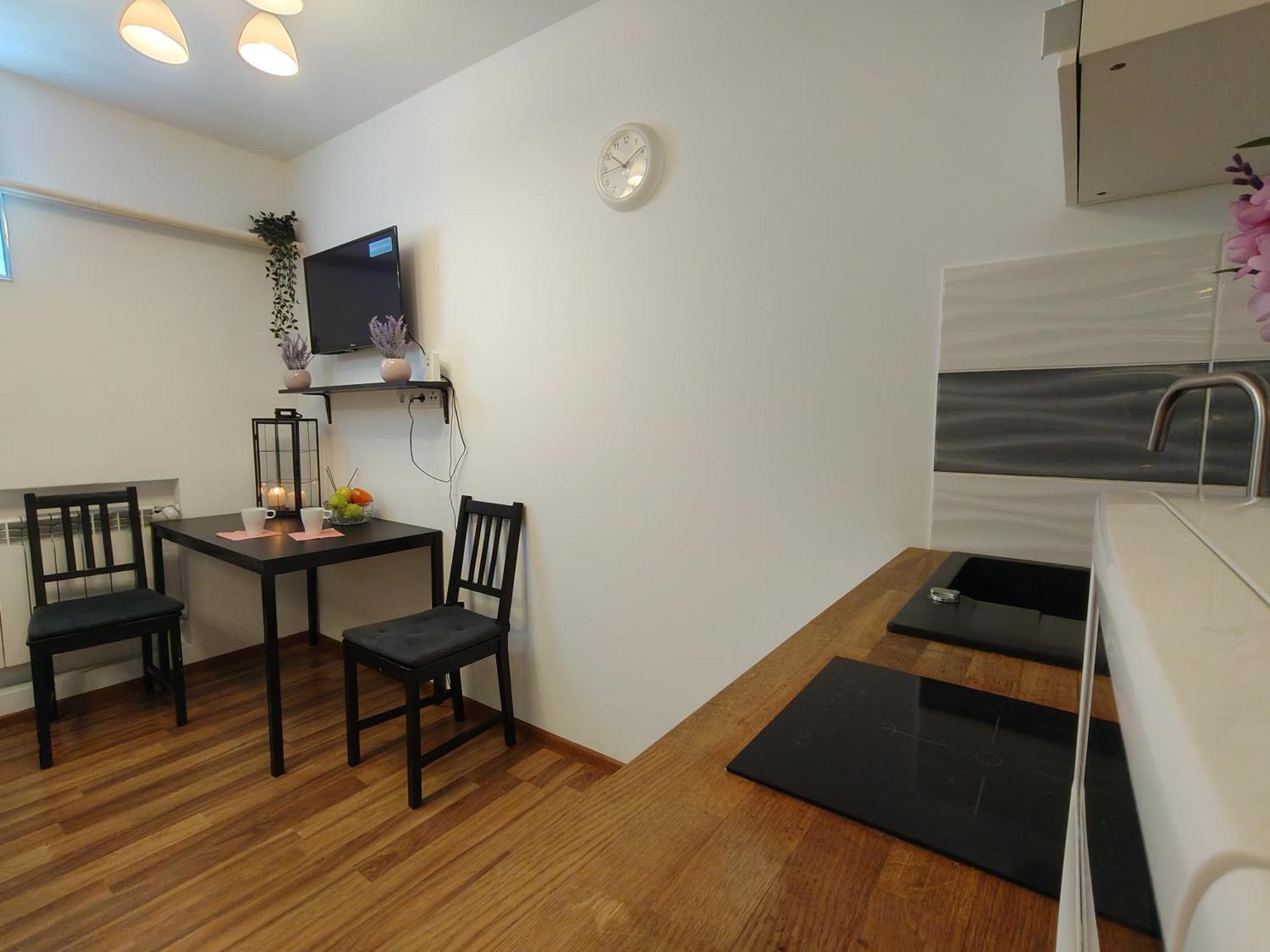 Hollidays Centrum Apartments Варшава Екстер'єр фото