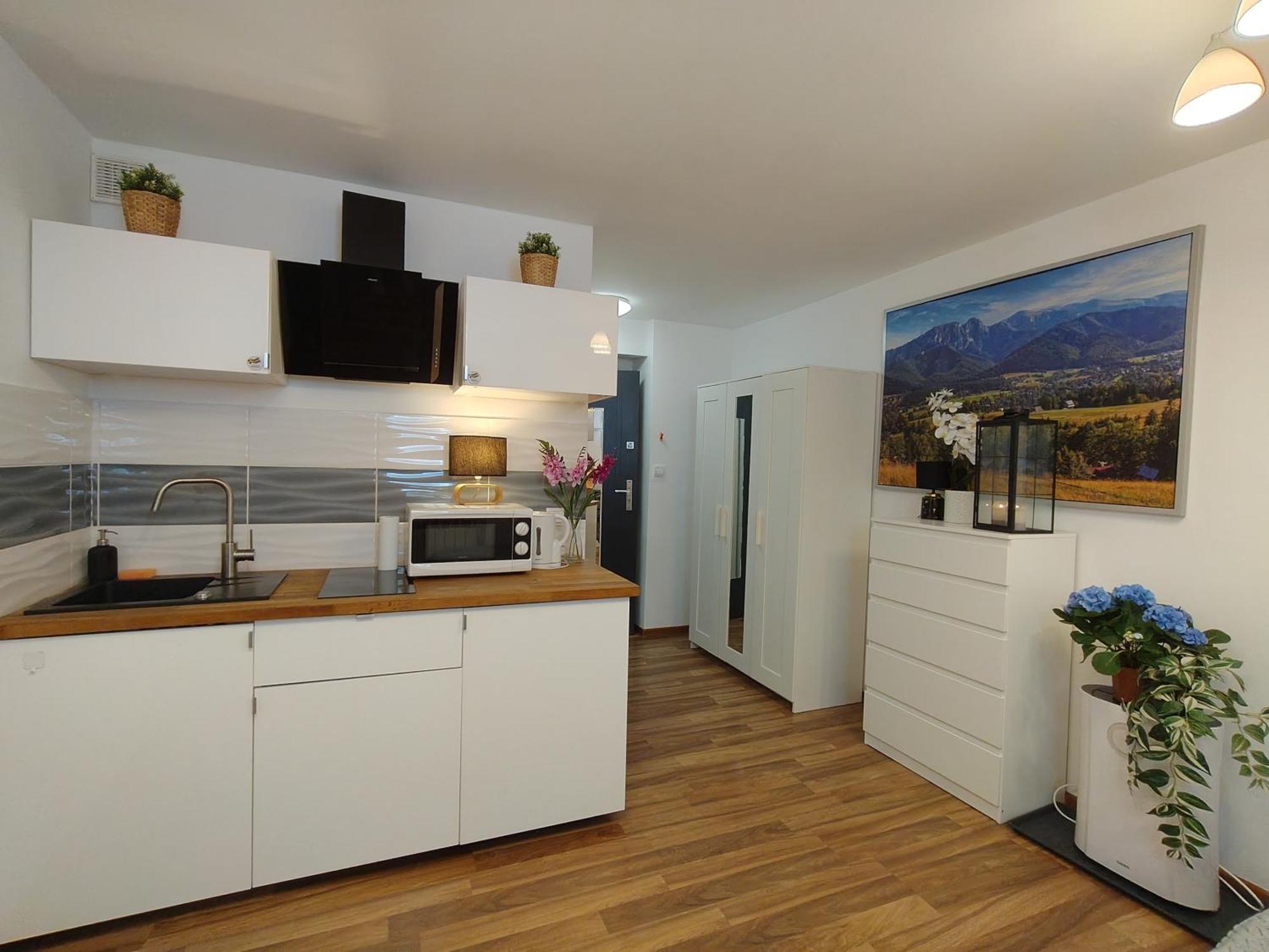 Hollidays Centrum Apartments Варшава Екстер'єр фото